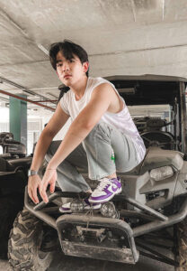 ซุง-ศตาวิน-black