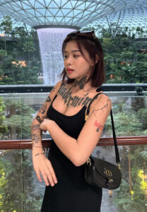 Yayee-Onlyfans-beach