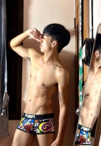 ครูเมท-ภาณุวัชร์-boy