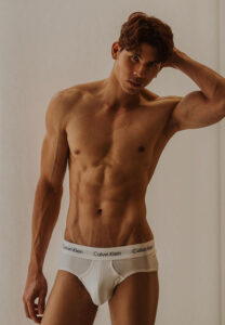 ติม-ฤทธิพงษ์-dark