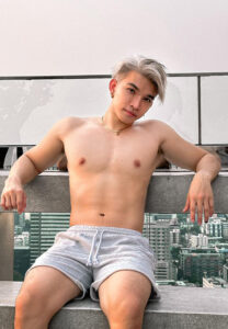 ต๊ะ-ตระการ-copy