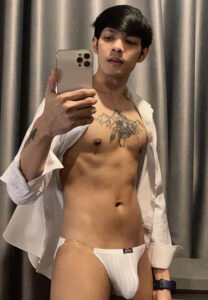 ยีนส์-พิพัฒน์-brown