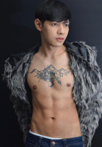 ยีนส์-พิพัฒน์-but