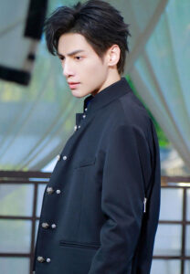 หลัวอวิ๋นซี-bitter