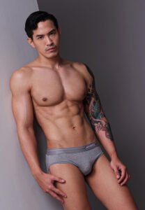 อั๋น-วริทธิ์-chair