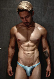 เบนซ์-ธนภัทร-(13) เบนซ์-ธนภัทร-(13)