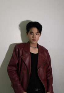 แซม-พฤฒิชัย-black