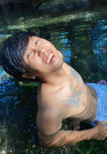 แบงค์-สุธิชัย-black