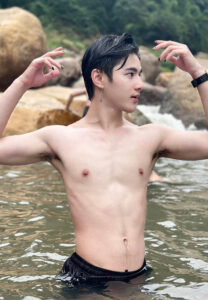 ธนินนัทธ์-อมรสิรินันทชัย-bird ธนินนัทธ์-อมรสิรินันทชัย-bird