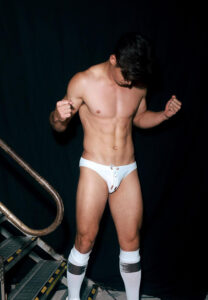 คิม-ธิติสรรค์-bat