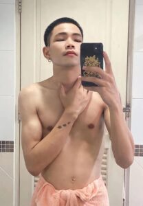 อาท็อป-กันฒพัฒน์-อาบน้ำ