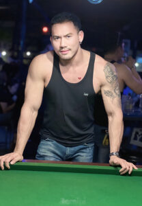 แซม-ณัฐวุฒิ-but