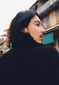 จี๋-สุทธิรักษ์-blue