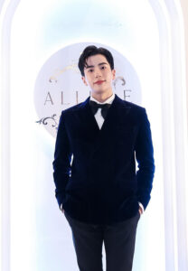 นนกุล-our นนกุล-our