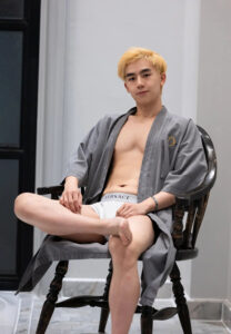 Arnuparp-Suthachiva-(7) Arnuparp-Suthachiva-(7)