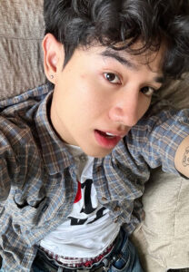 มั้น-ธนกร-(6) มั้น-ธนกร-(6)