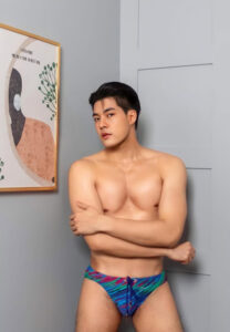 Apirak-Kraturoek-(1)