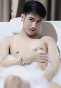 Kittitorn-Aunrueangrot-(2)