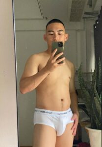 ภัคพล-จริยประภาพันธ์-002-Charming