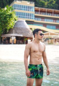 Art-Phuwasit-016-Graceful