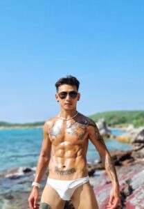 earthxchls-030-Graceful