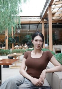 JannieX-027-Beautiful