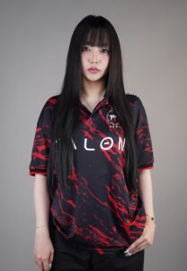 Tokyogurl-012-Stunning