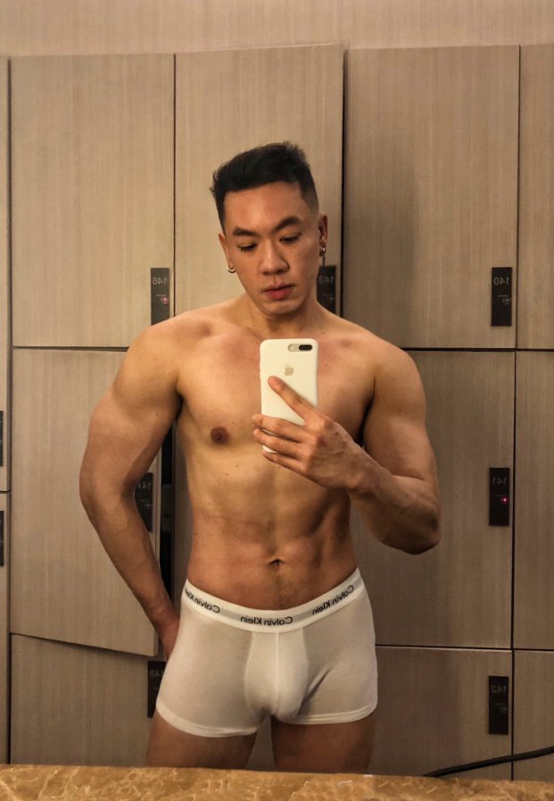 Pete Phiphattana Pete Phiphattana