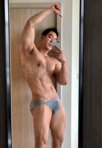 Pete-Phiphattana-042-Graceful