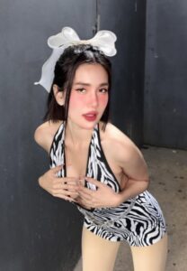 ฟารีดา-018-Gorgeous